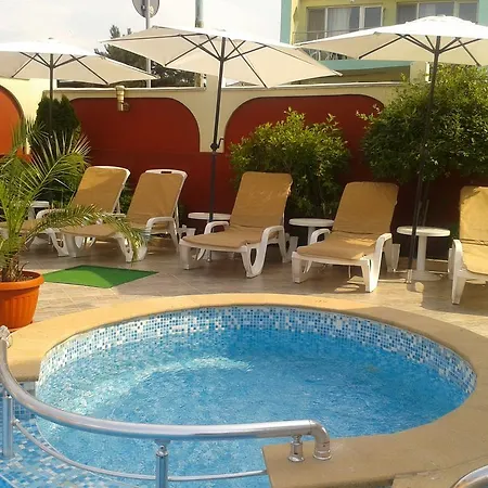 Family Perla Otel 3*